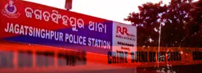Jagatsinghpur police have arrested two brothers, Gyan Ranjan Nayak and Biswa Ranjan Nayak of Ichhapur village, on charges of blackmailing a college student after luring her into a relationship.