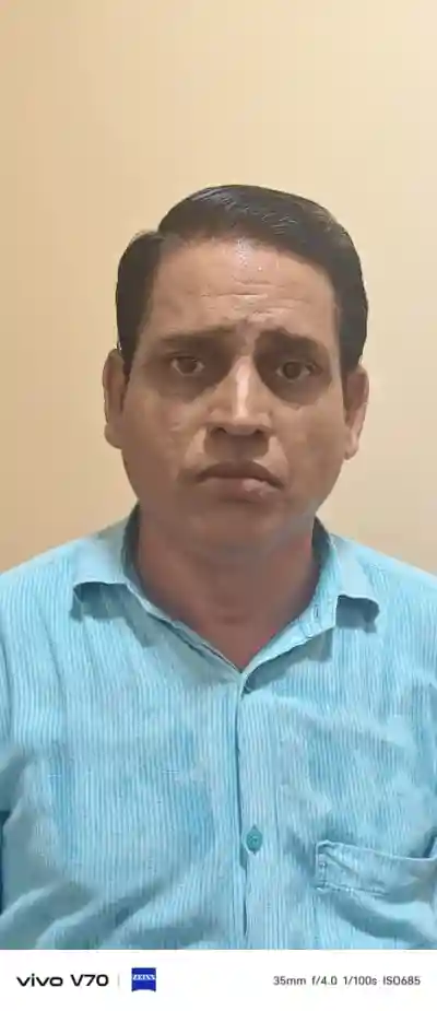 CDAO Berhampur nabbed by Odisha Vigilance red-handed