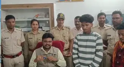 According to the initial account, the alleged crocodile disappeared into the water shortly afterwards. Villagers then rushed to the riverbank to look for it, but could not locate the animal, reportedly due to the strong flow of water.