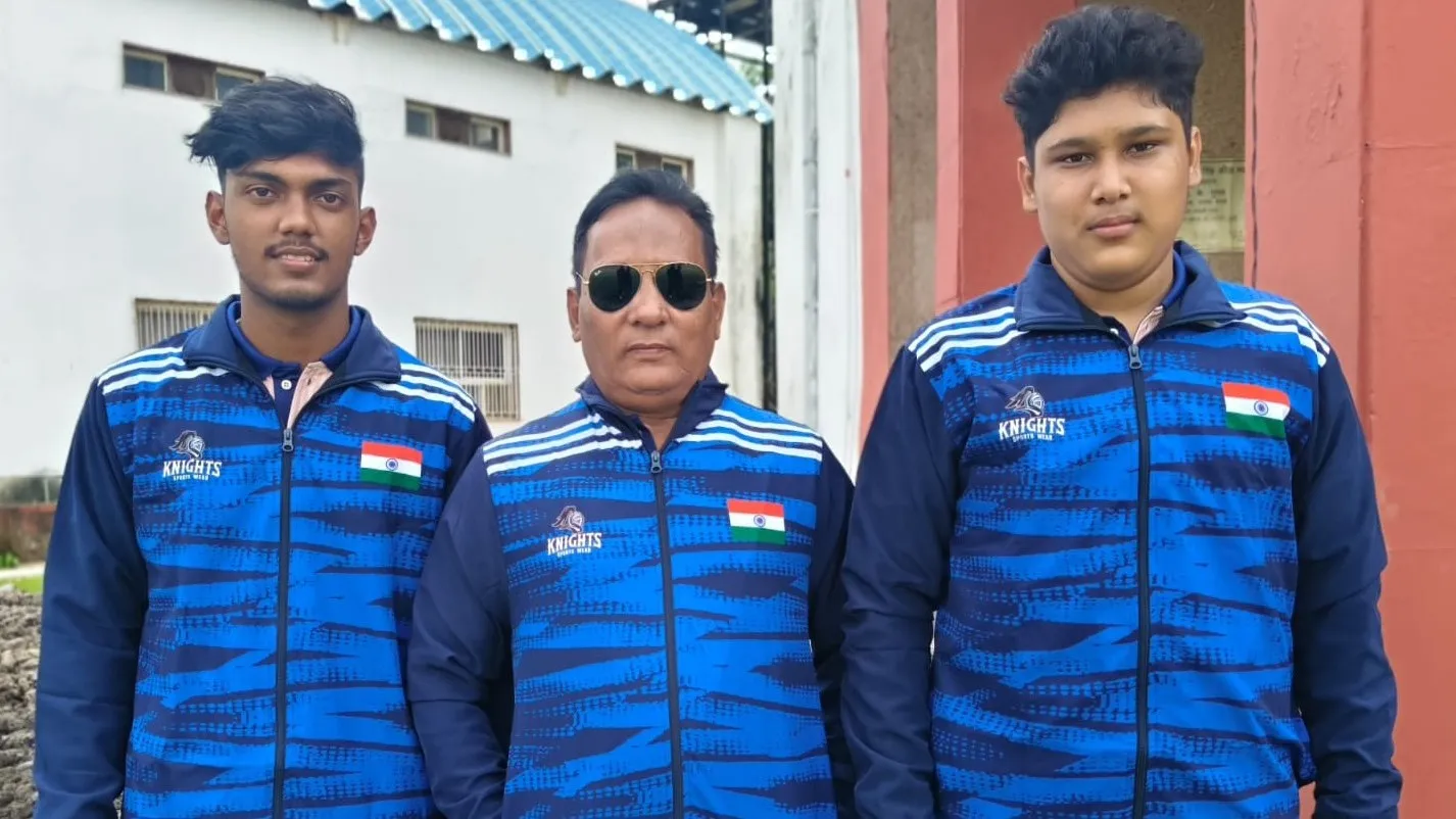 Swastik, Suprajit , coach Gouri proceeds for Asian Handball meet 