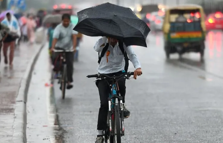 Two fresh low-pressure likely over Bay of Bengal, one may intensify into depression: IMD