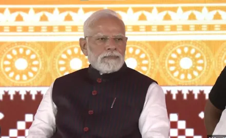 PM Modi accuses Congress of hindering relief measures and looting the People in his Jharsuguda address