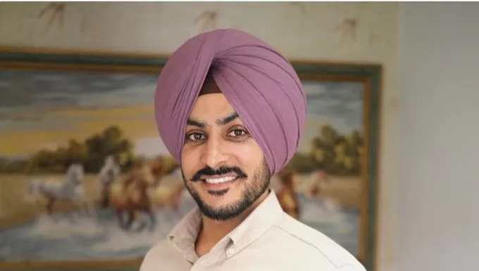 Punjabi lyricist Rajvir Jawanda critical in road mishap, under advanced life support system