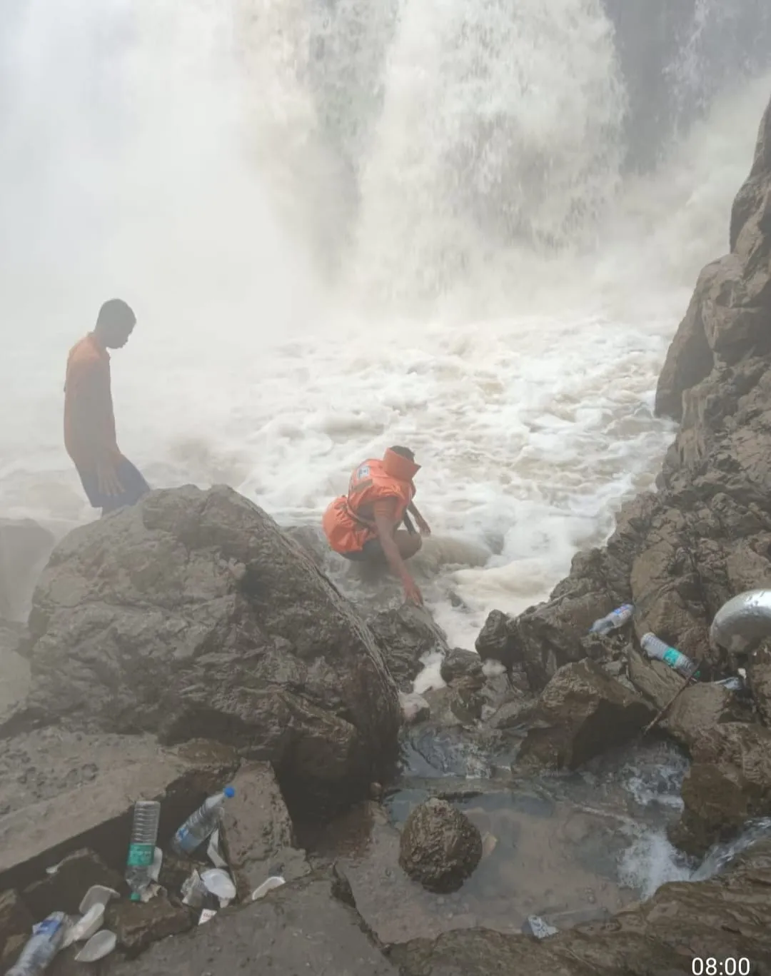 Odisha: Youth goes missing after being swept away in Gundichaghai Waterfall