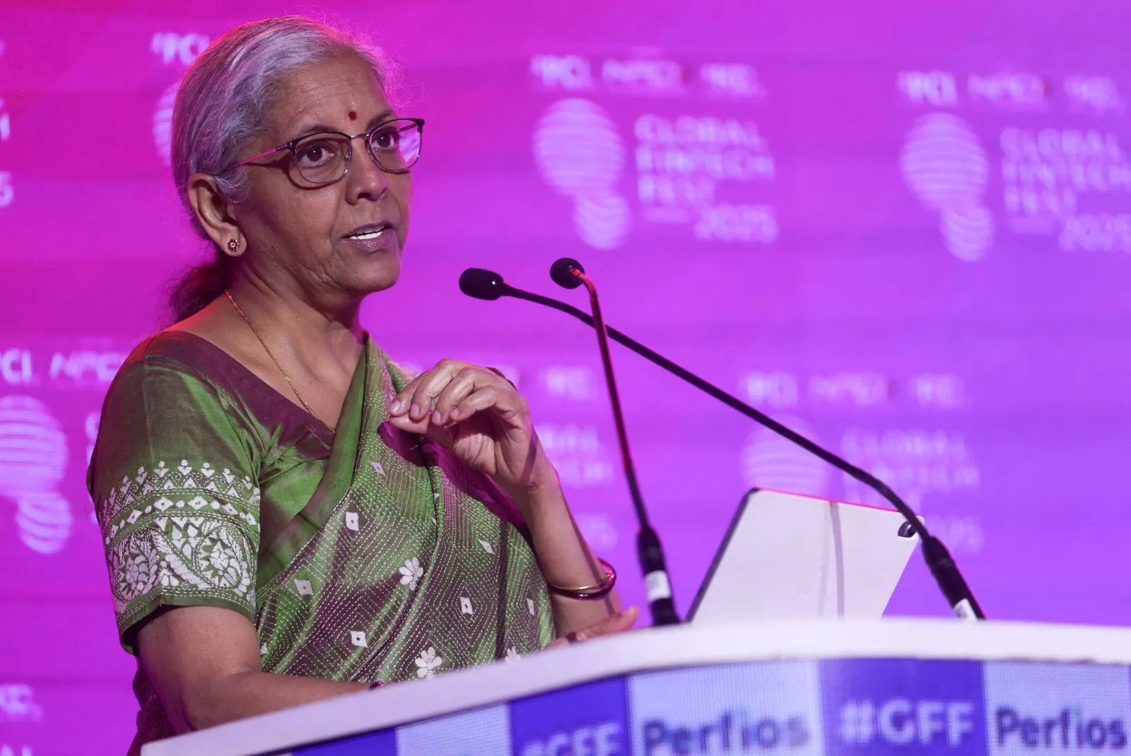 Nirmala Sitharaman Launches New Foreign Currency Settlement Platform at GIFT City