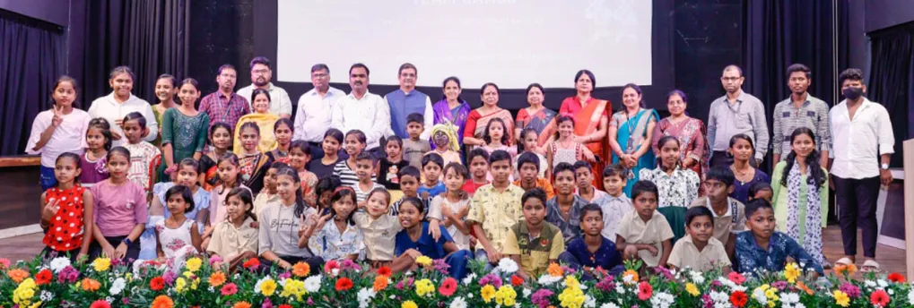 Students involved in humanitarian activities have a bright future : SOA Vice President