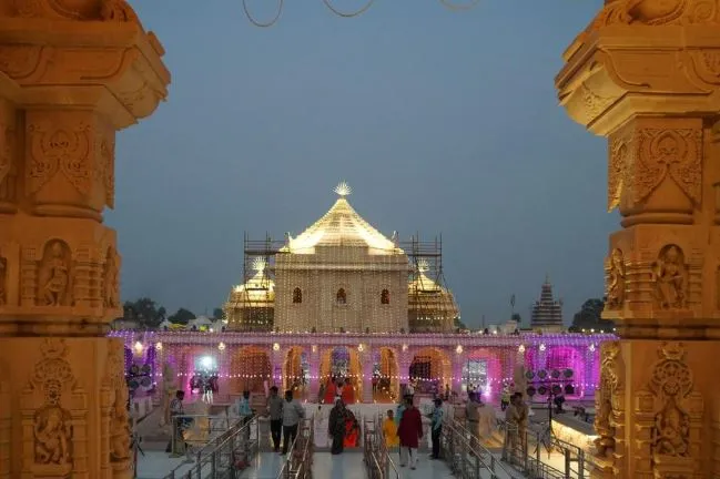 raksha-bandhan-in-puri-srimandir-special-rakhis-for-lord-jagannath-siblings