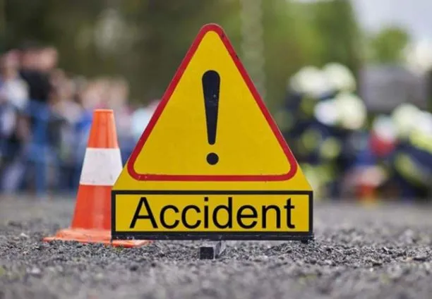 two-killed-after-truck-hits-truck-in-ganjam