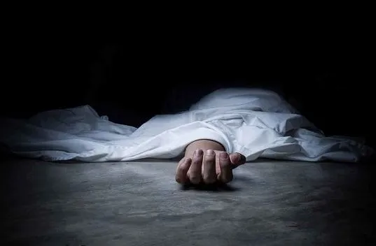 BEO Athmallik collapses at Boinda bus-stop in Angul: Heart stroke suspected