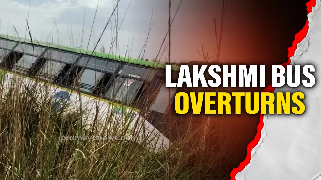 Lakshmi bus overturns near Konark; All 20 passengers safe