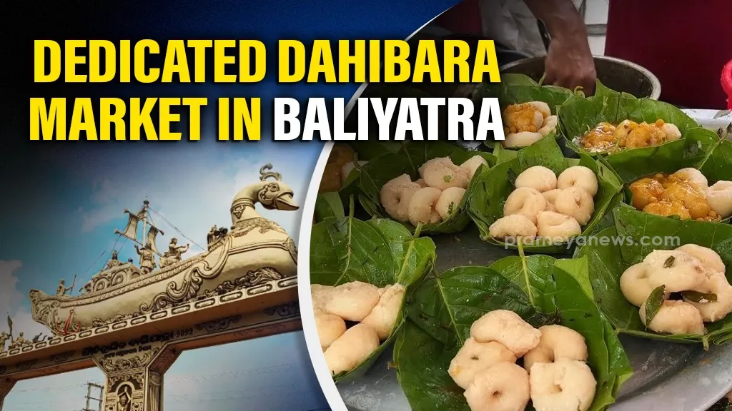 icc-player-of-the-month-chamari-matthews-wolvaardt-in-race