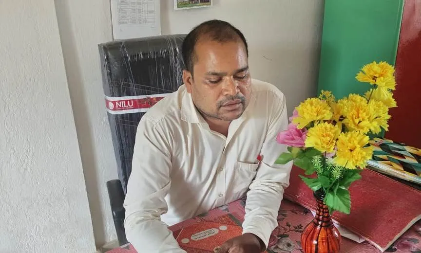 Odisha: High school headmaster caught for accepting ₹4,000 bribe via PhonePe