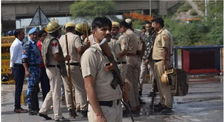 digestive-issues-can-make-elderly-more-prone-to-loneliness-depression