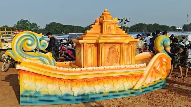  Foreign women tourists participate in Daya River Boita Bandana festival