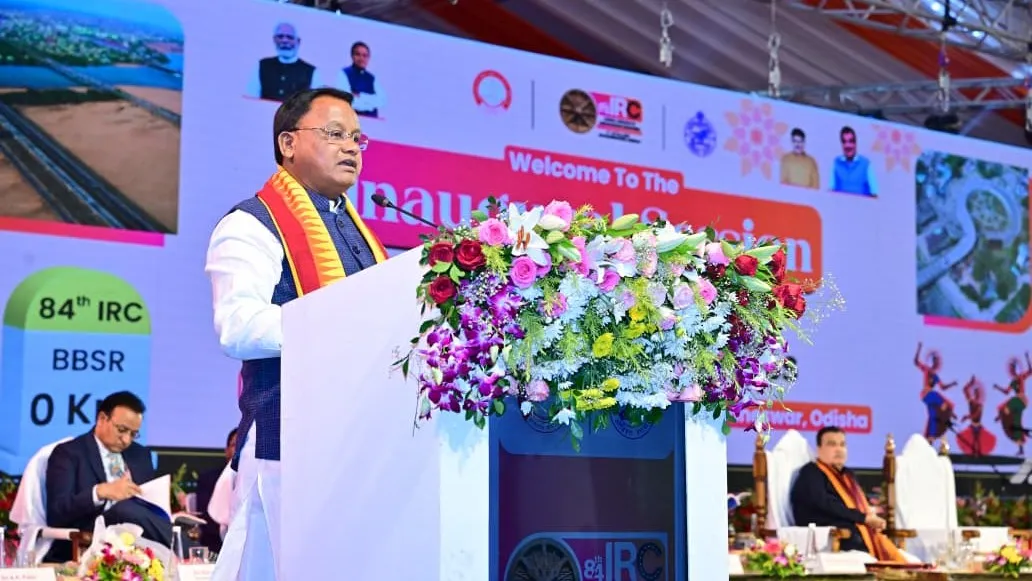 carcass-of-rare-marine-porcupine-recovered-from-odisha-sea-beach