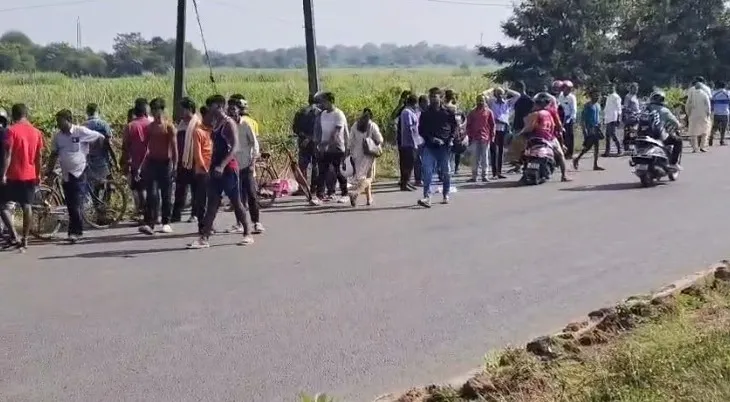 Two college students killed in tragic road mishap near Anandapur