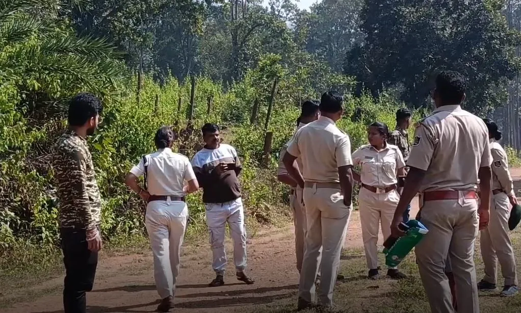 couple-commit-suicide-in-bhadrak-village