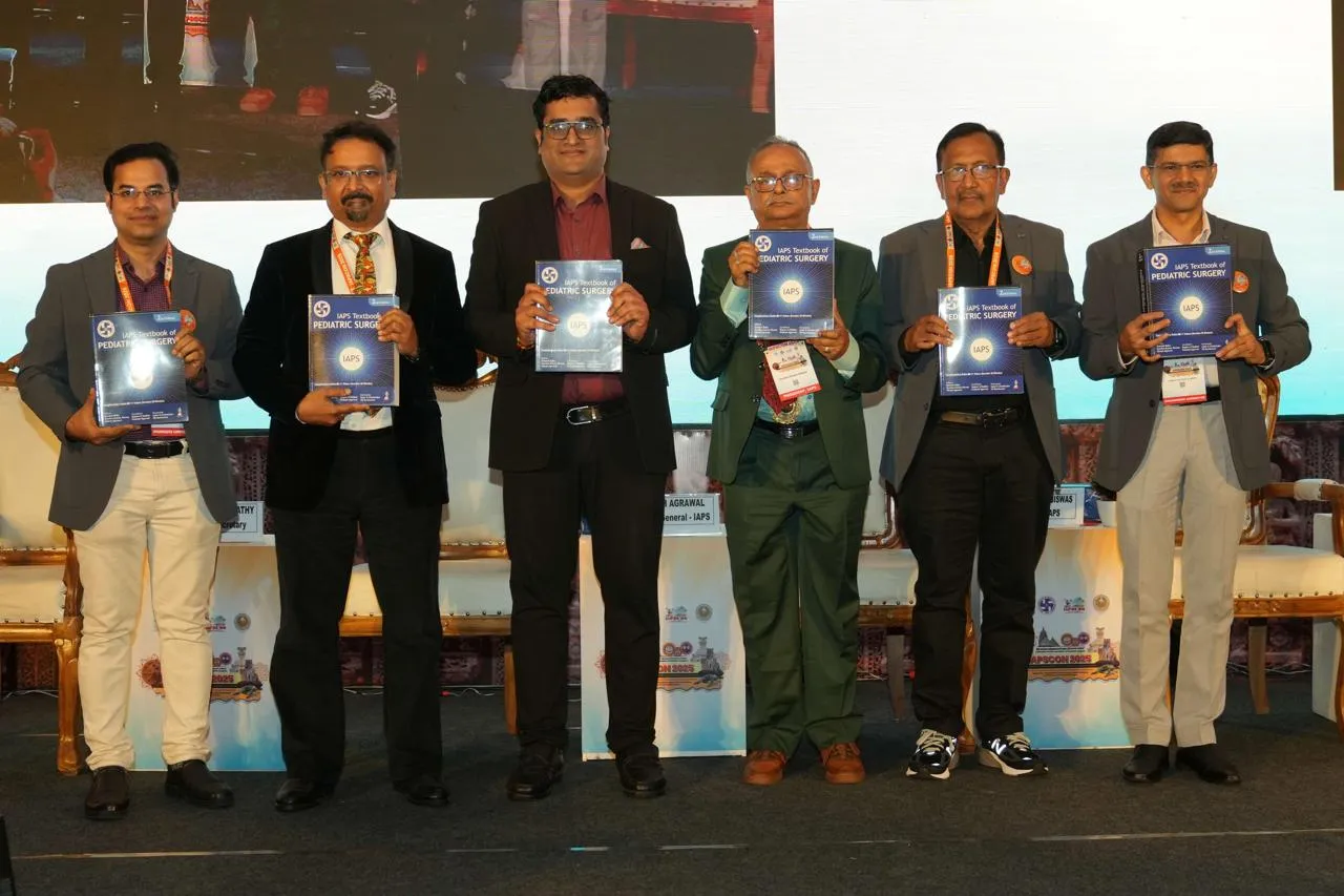 bhool-bhulaiya-3-taking-off-kartik-aaryan-triptii-dimri-spotted-together-at-production-house