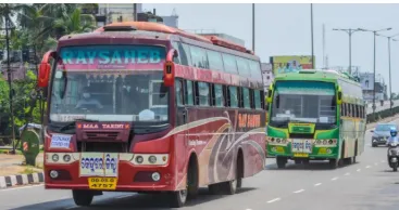 5-killed-in-kalahandi-as-pickup-van-ferrying-wagers-overturns
