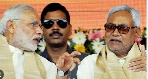 1-6-kg-gold-looted-from-sbi-in-koraput