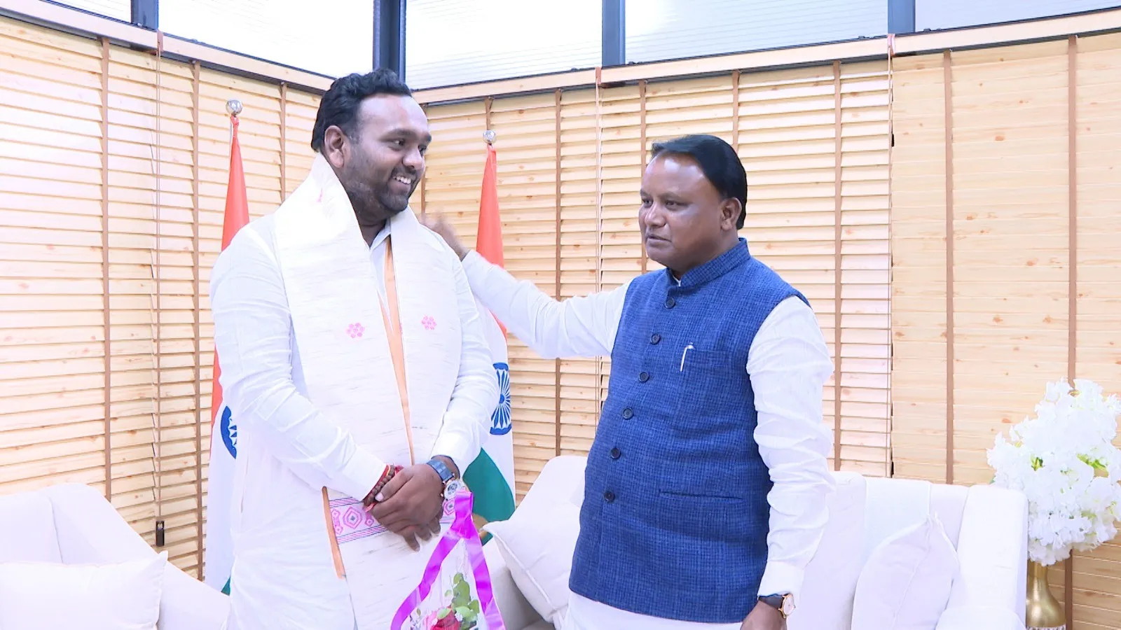 odisha-cm-majhi-recalls-police-humiliation-says-forgave-inspector-who-said-me-get-out-of-police-station