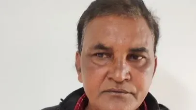 youth-dies-while-playing-cricket-in-odisha