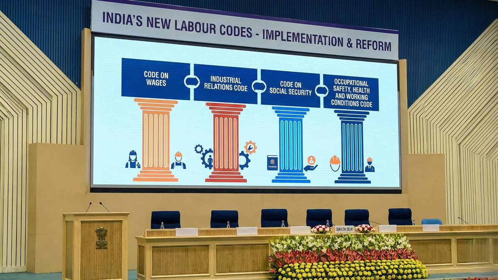 rahul-gandhi-visits-aiims-raebareli-plays-ludo-with-a-girl-child