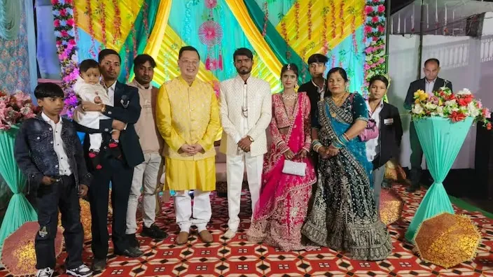 coronavirus-does-not-spread-through-chick-mutton-fish-agriculture-minister