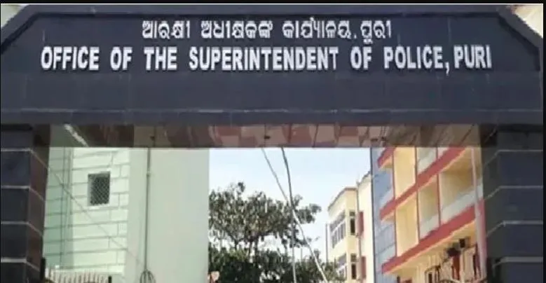 madhuri-dixit-adopted-redo-after-shoot-of-hum-aapke-hain-koun-reveals-big-b