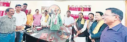 union-minister-dharmendra-pradhan-hails-odishas-gachha-sir-who-planted-over-30000-trees