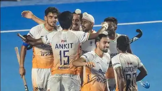 managing-hypothyroidism-with-diet-and-yoga