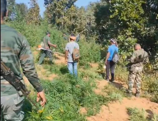 mans-body-recovered-under-sand-in-paradip