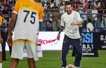 Messi touches down in Delhi for final leg of G.O.A.T India tour