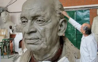 Renowned Sculptor Ram Sutar, creator of Statue of Unity, passes away at 100