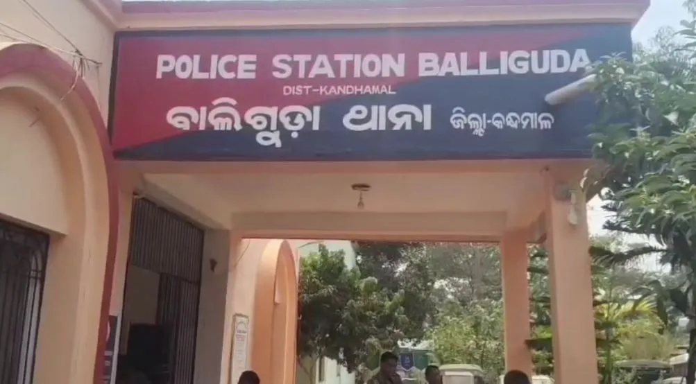 minor-girl-delivers-baby-bjp-congress-slam-govt-demand-thorough-probe