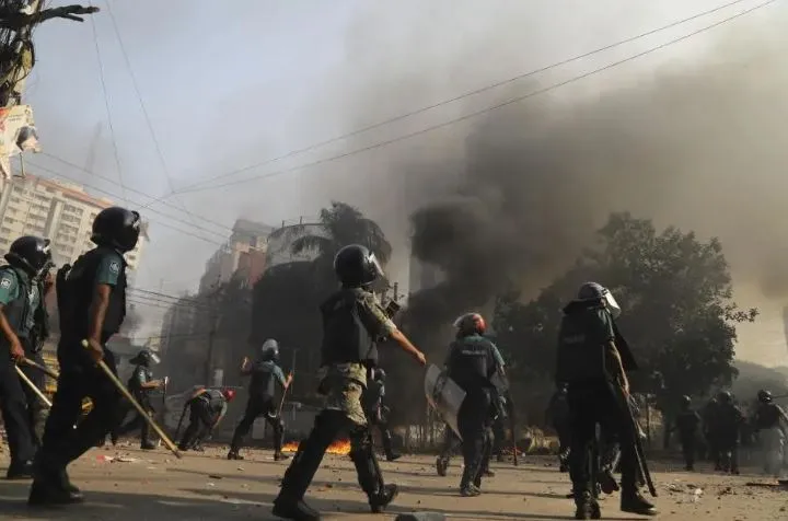 Mob Kills Dipu Chandra Das as Hindu Man Lynched in Bangladesh Amid Blasphemy Allegations