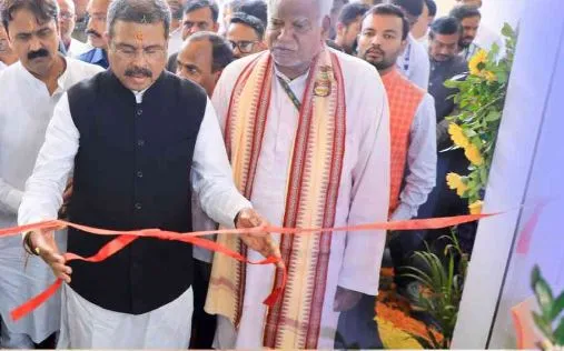 rajdhani-express-to-be-rescheduled-and-sampark-kranti-to-be-cancelled