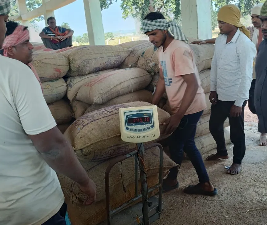 odisha-king-doctor-and-police-in-fray-in-aul-assembly-seat