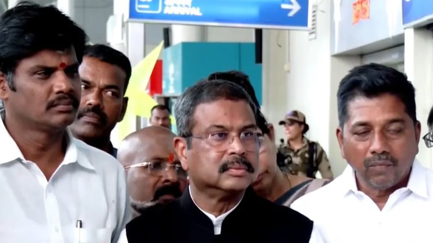 Dharmendra Pradhan Tamil