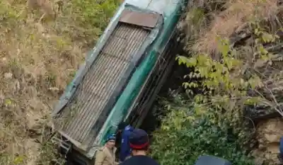 Uttarakhand: Private bus falls into gorge, 7 dead