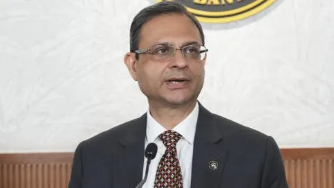 two-delhi-hospitals-get-bomb-threats-