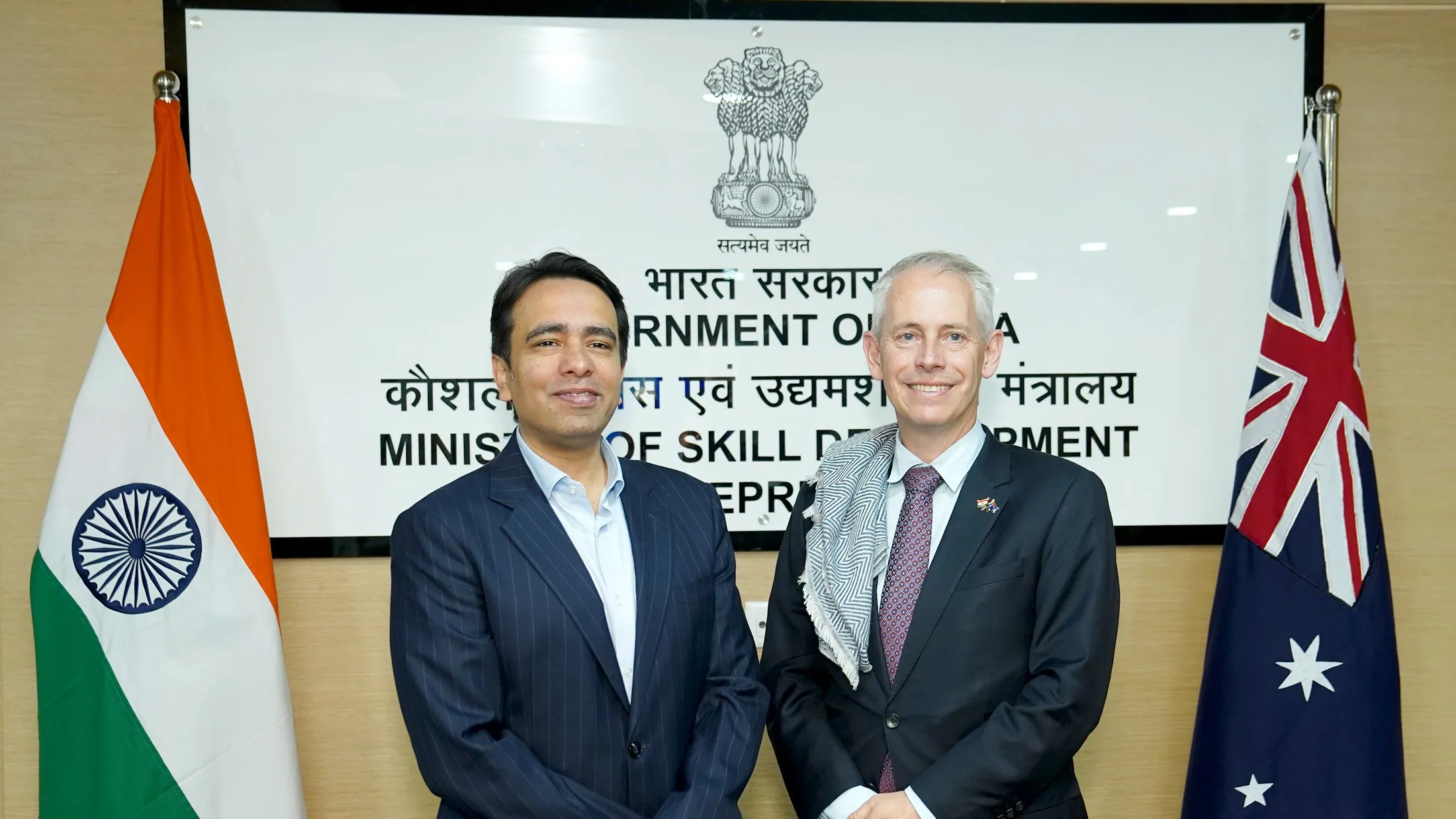 young-astronomer-talent-search-winners-embark-on-isro-tour-to-ahmedabad