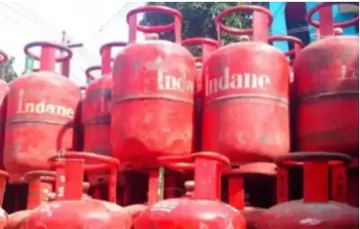 Fuel Price surge in 2025: Commercial LPG costs rise, domestic gas prices stable