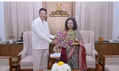 Chief Secretary Anu Garg calls on Odisha Governor 