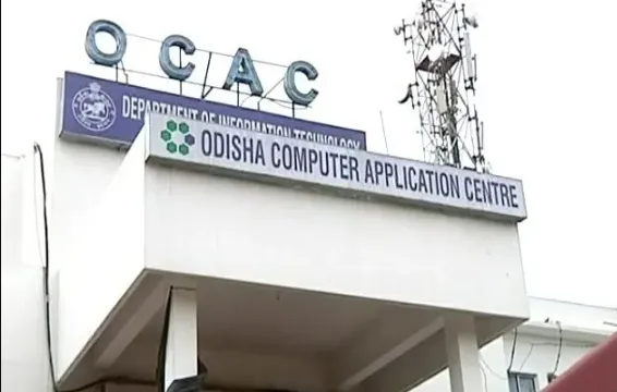 selected-guv-has-no-moral-right-to-threaten-elected-govt-punjab-cm