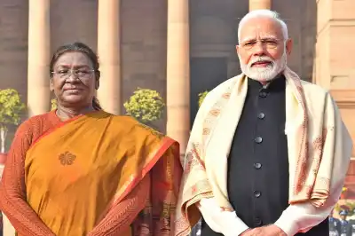 National Youth Day 2026: President Droupadi Murmu and PM Modi pay tribute to Swami Vivekananda