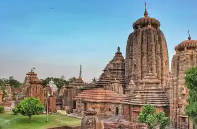 Devotees disappointed as Makara Sankranti rituals suspended at Lingaraj Temple