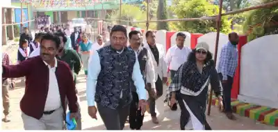 Odisha Chief Secretary Anu Garg Reviews Development Projects in Kandhamal and Boudh District