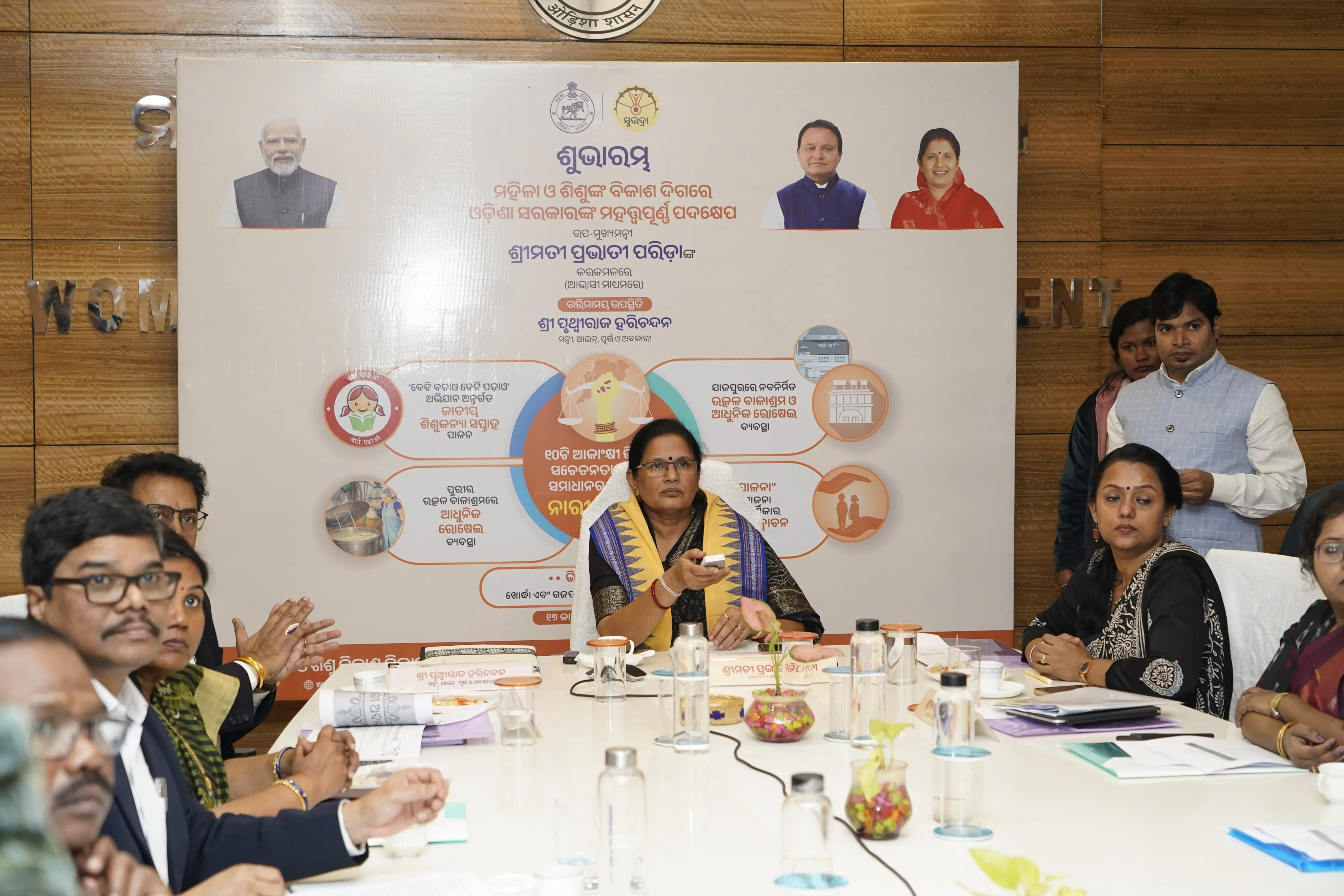 indias-economy-shines-as-a-beacon-of-hope-in-these-challenging-times-pm