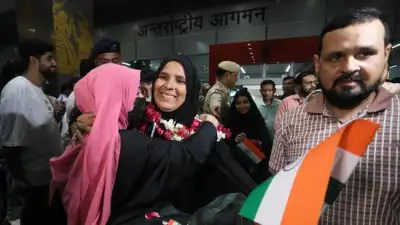 First Batch of Indian Nationals Return from Iran Safely Landing in Delhi Following Urgent MEA Advisory